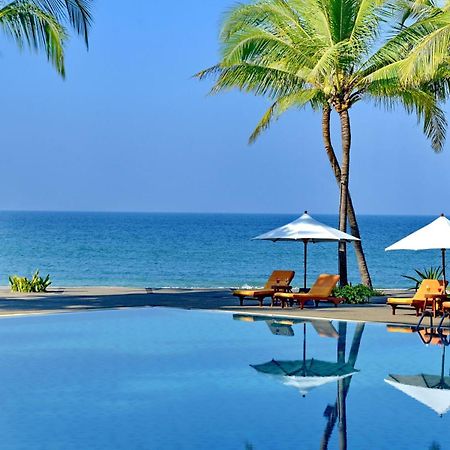 Aureum Palace Hotel & Resort Ngwe Saung Ngwesaung Bagian luar foto