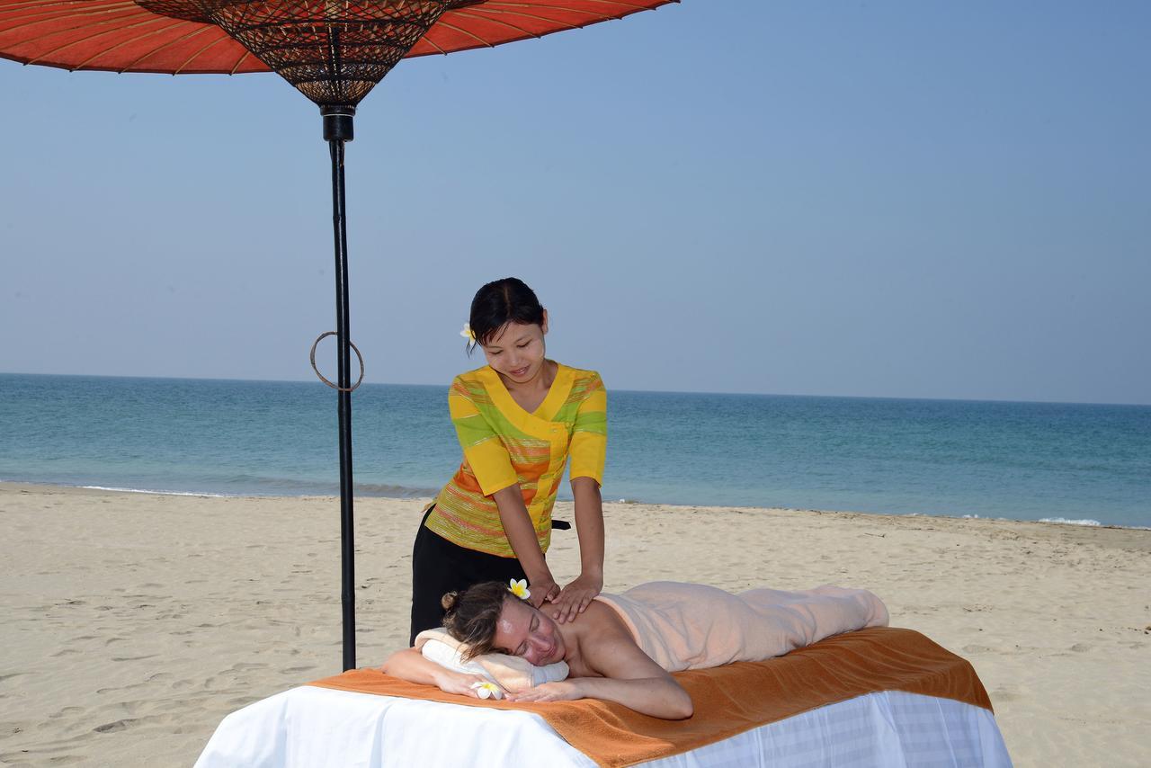 Aureum Palace Hotel & Resort Ngwe Saung Ngwesaung Bagian luar foto