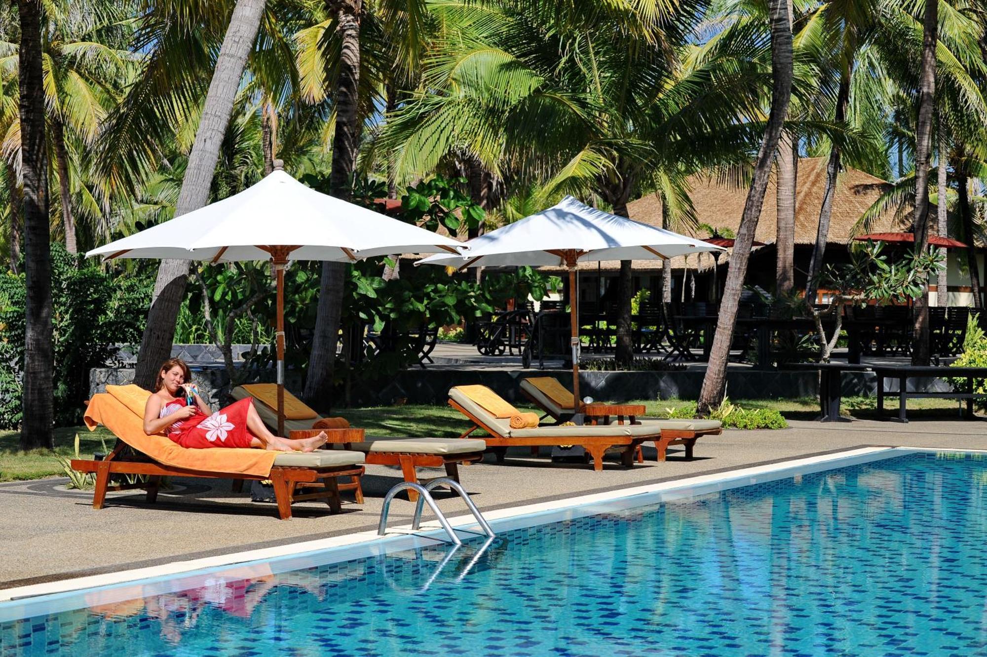 Aureum Palace Hotel & Resort Ngwe Saung Ngwesaung Bagian luar foto