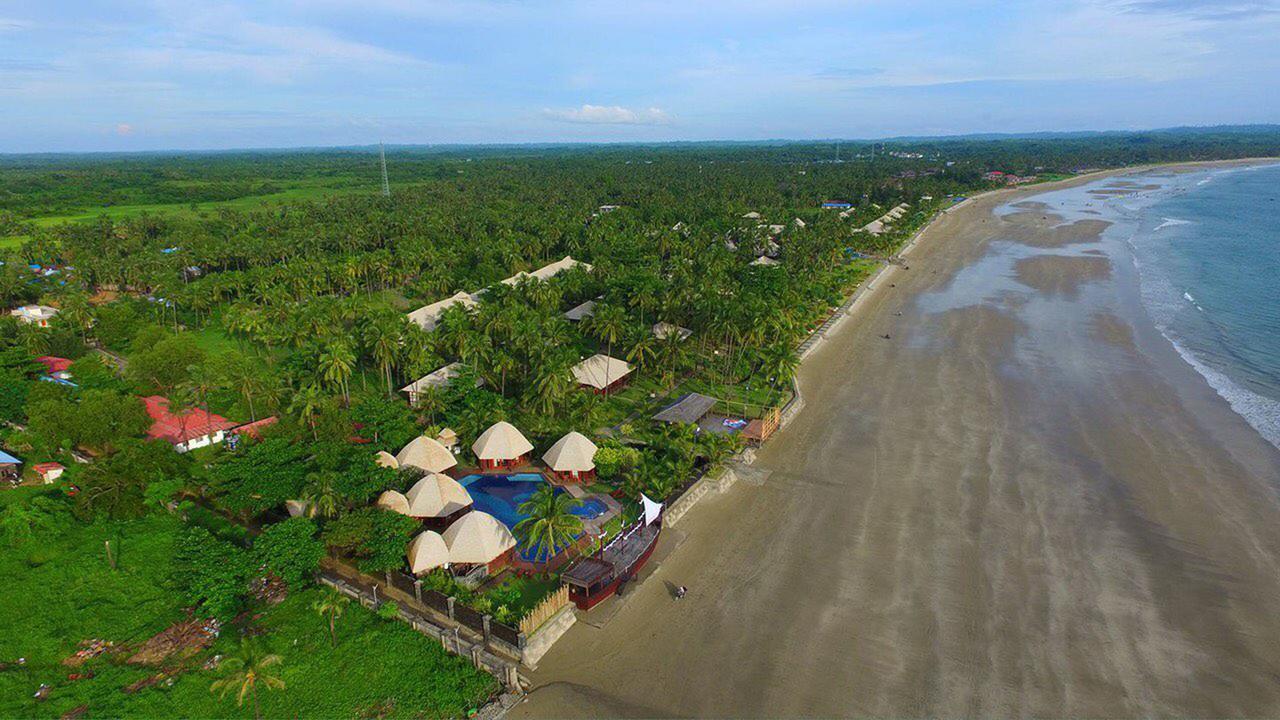 Aureum Palace Hotel & Resort Ngwe Saung Ngwesaung Bagian luar foto