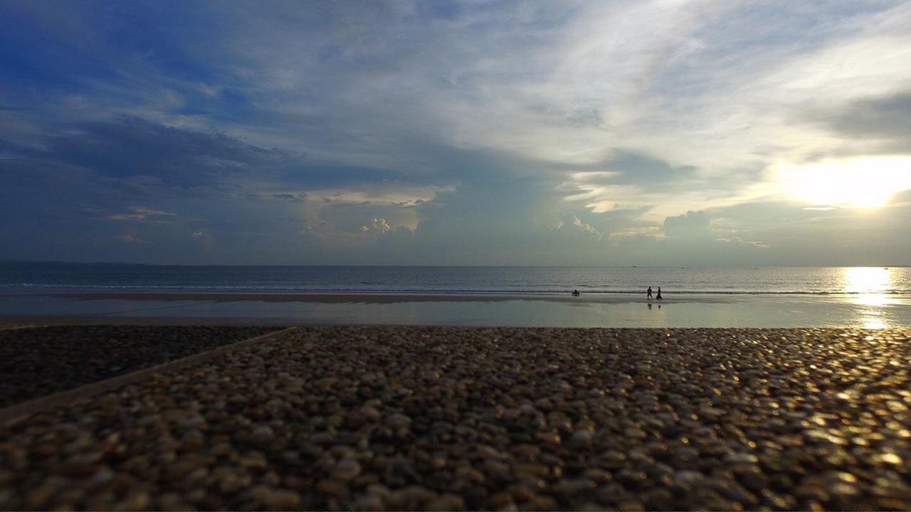 Aureum Palace Hotel & Resort Ngwe Saung Ngwesaung Bagian luar foto
