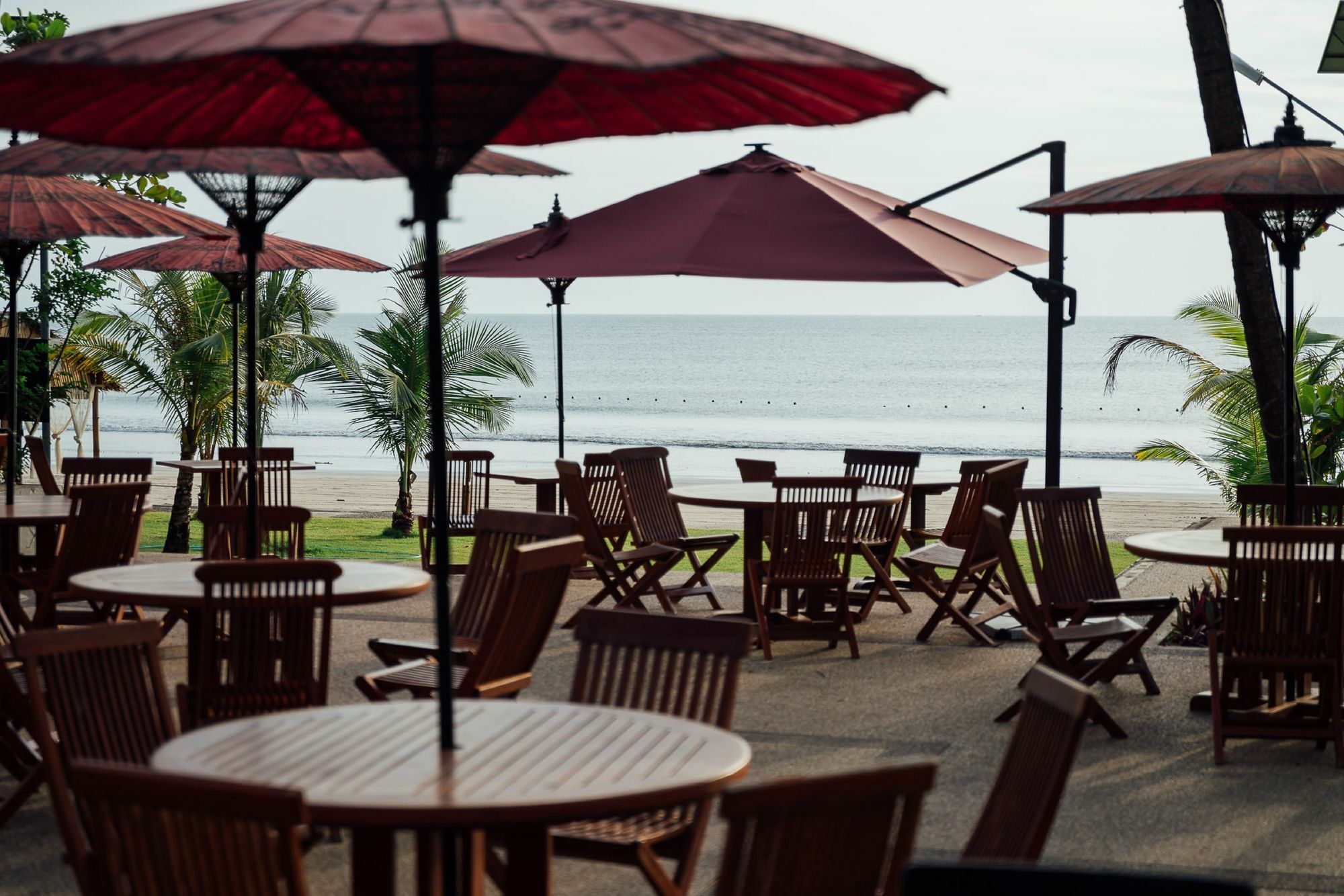 Aureum Palace Hotel & Resort Ngwe Saung Ngwesaung Bagian luar foto